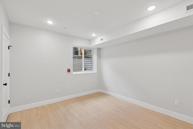 Photo - 520 W Susquehanna Ave