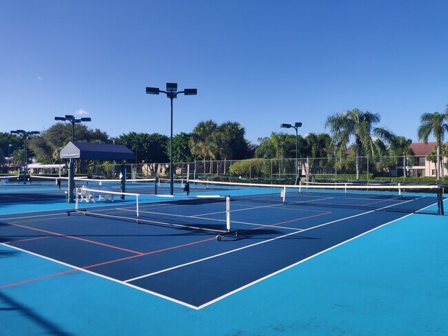 Photo - 5139 Europa Dr Unit H