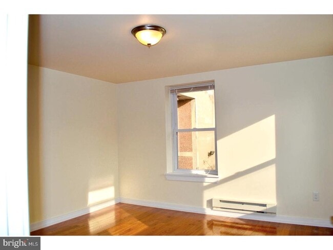 Photo - 415 S Broad St