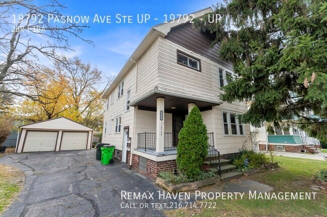 Photo - 19792 Pasnow Ave Unidad 19792 - UP