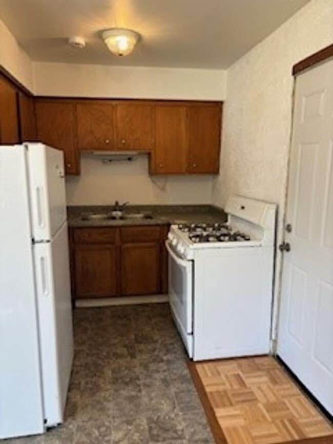 Photo - Kipling Dr Unit 3613 D