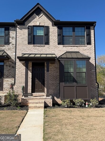 Building Photo - 2000 Fortuna St