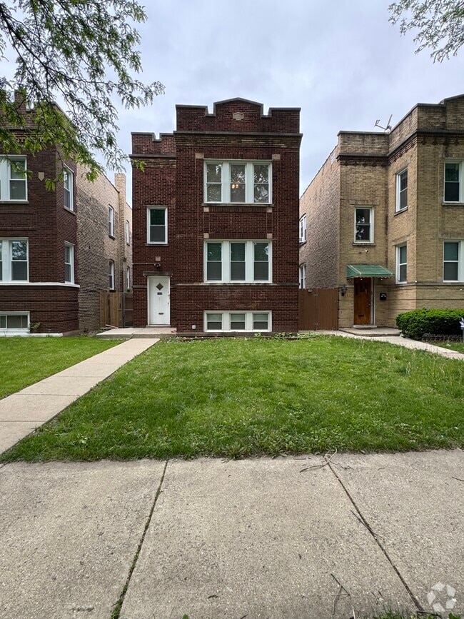 Building Photo - 1822 N Luna Ave Unit 2 Rental