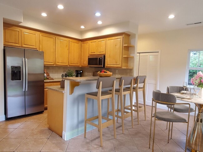 Photo - 1570 Layla Ct
