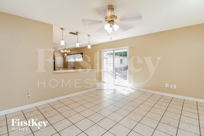 Photo - 2720 Erin Rd