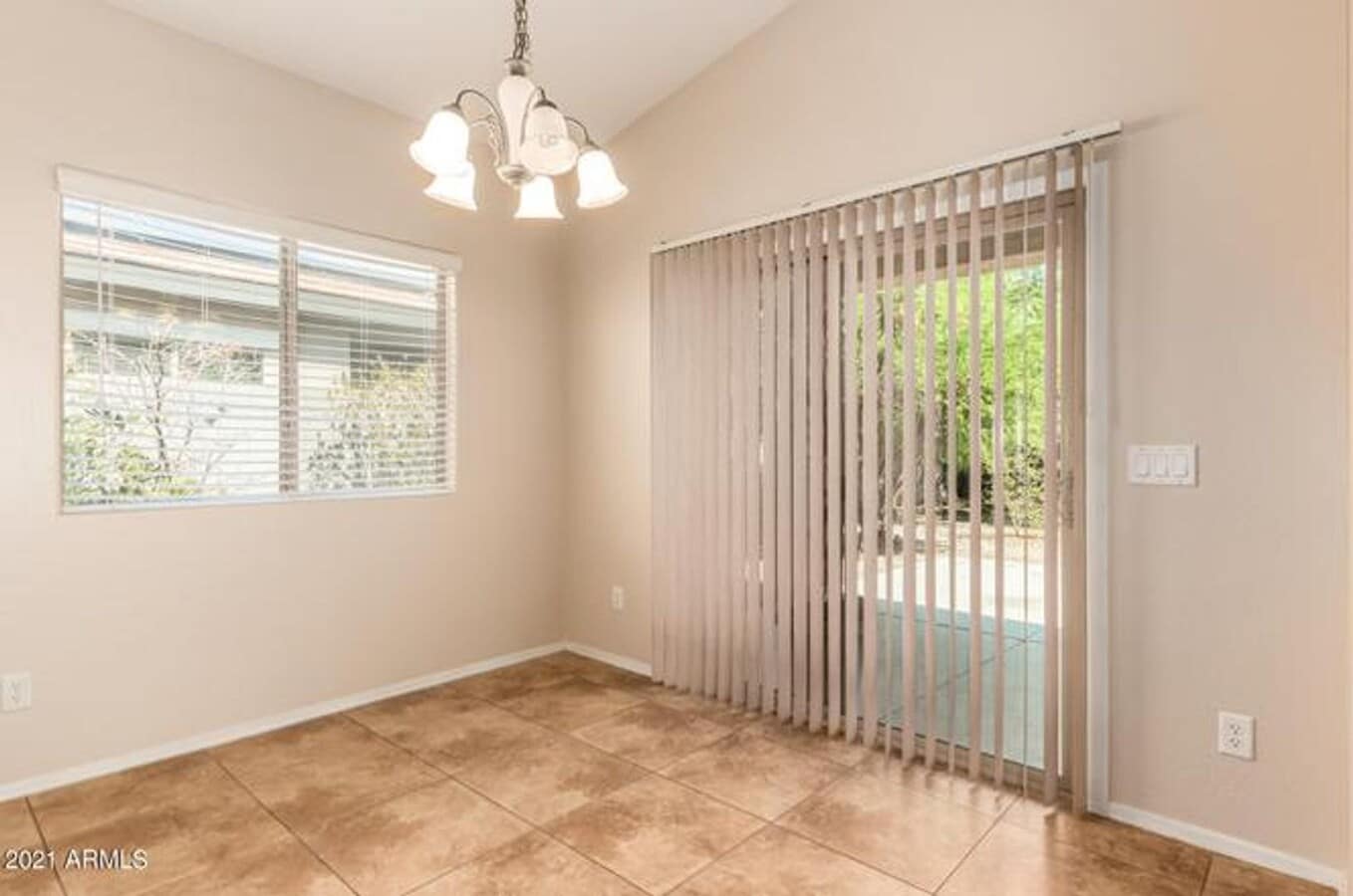 Photo - 4 BEDROOM IN GOODYEAR