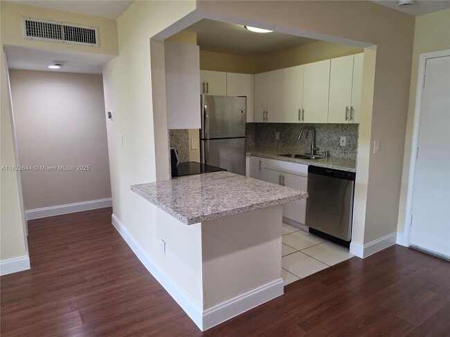 Photo - 13716 SW 90th Ave Unit 29