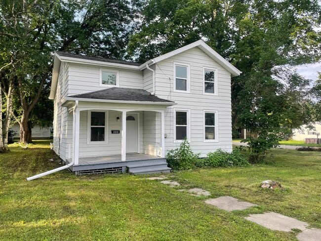 Building Photo - 535 State St Rental