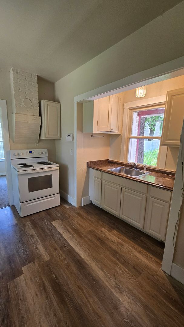 Photo - Perry District Cottage