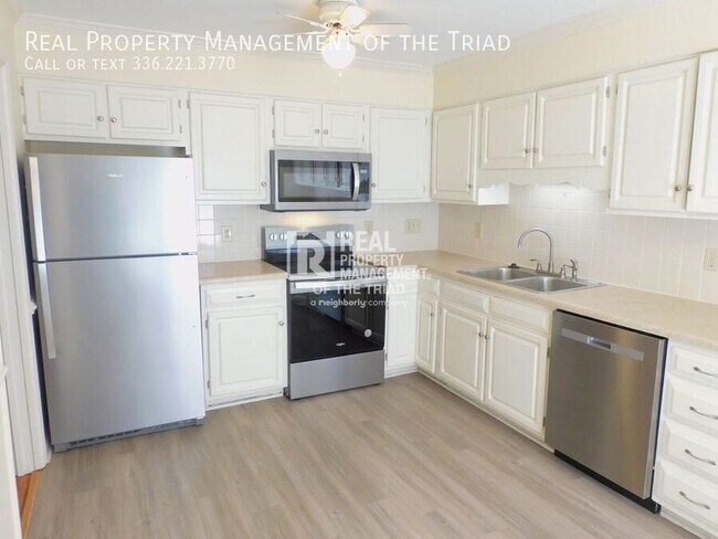 Photo - 1119 Yellowbell Pl