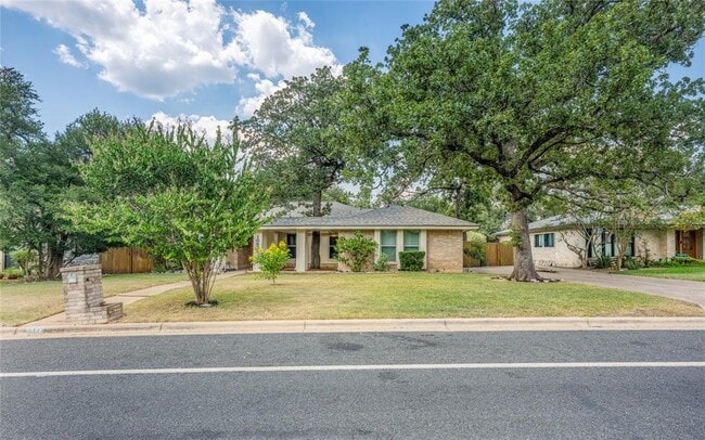Photo - 10502 Spicewood Pkwy