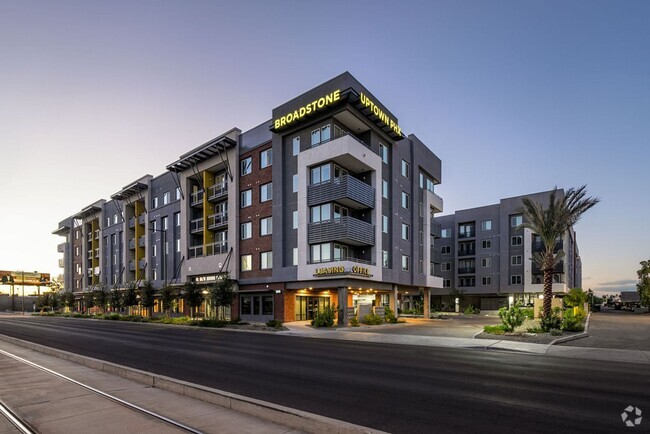 Building Photo - Broadstone Uptown PHX Rental