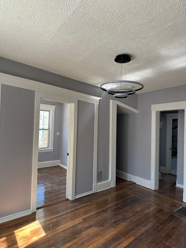 Photo - 22 W Spring St Unit 1