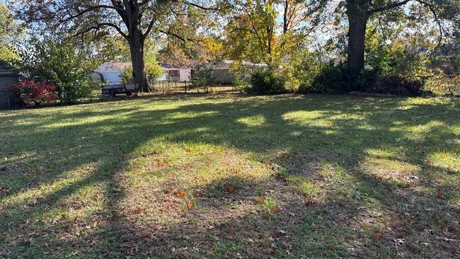 Photo - 5908 Ashby Ln