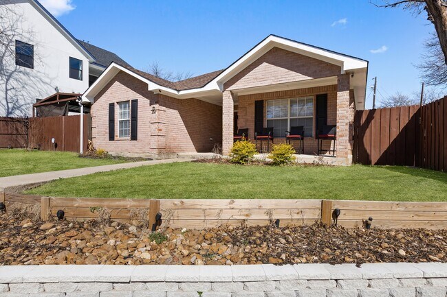 1047 Eldorado Ave