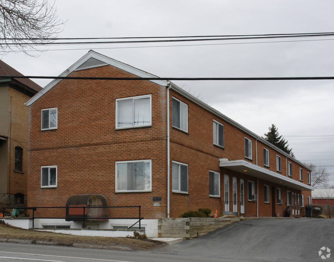 Westview Apartments - Westview Apartments