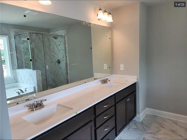 Photo - 2425 Morgan Pl Dr