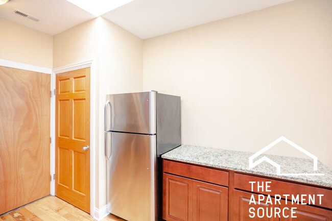 Photo - 3205 N Central Ave Unidad 2