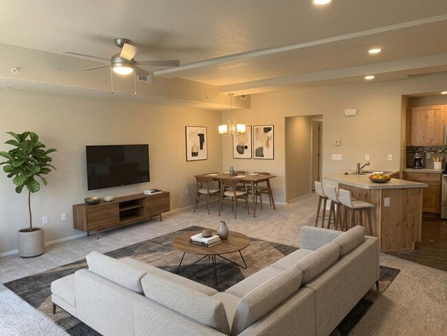 Photo - 2 WEEKS FREE! Spacious Townhome! Unit #3712