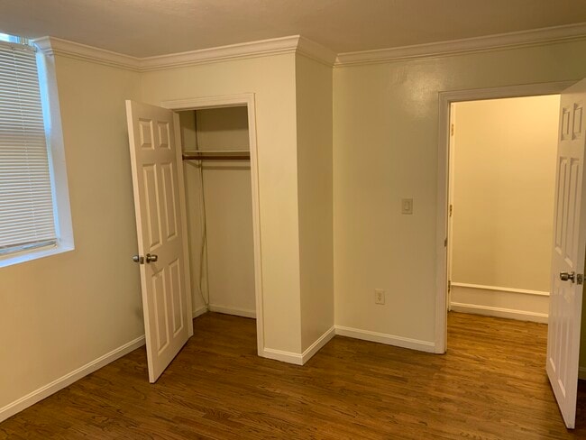 Photo - 712 Shawmut Ave