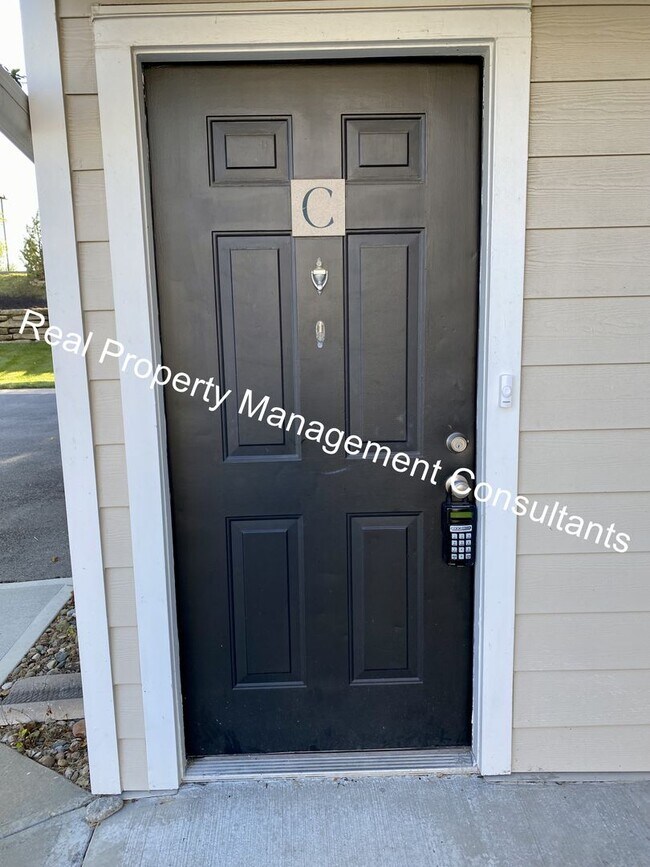 Photo - 2-Bedroom Condo In Tomahawk Creek!