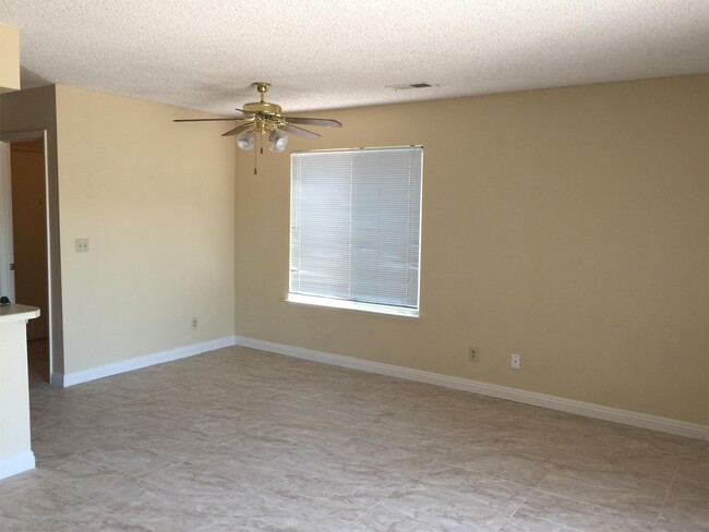 Photo - 6437 Chippindale Ln