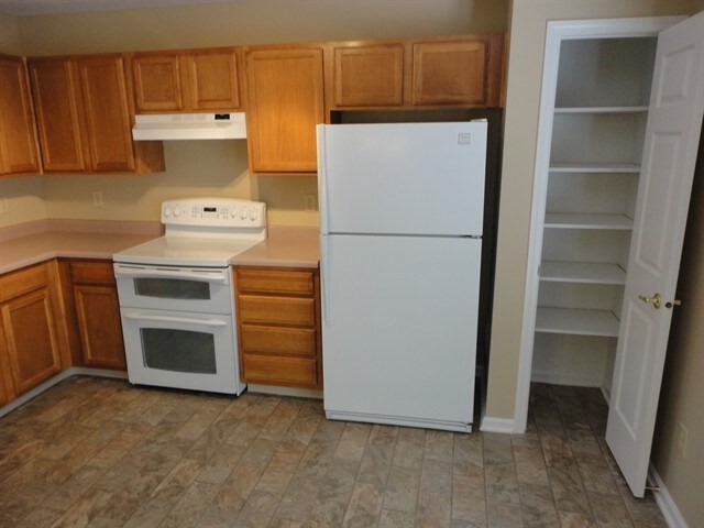 Photo - 5943 King Lear Dr