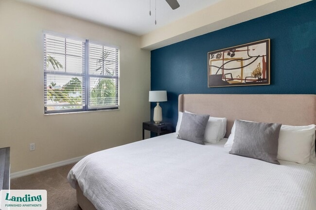 Photo - 11575 City Hall Promenade Unidad 4-408