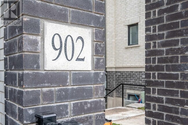 Photo - 160 Densmore Rd
