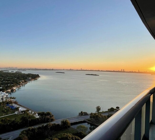Photo - 601 NE 36th St Condo Unit 2604