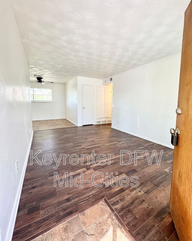 Photo - 1225 Fairdale St