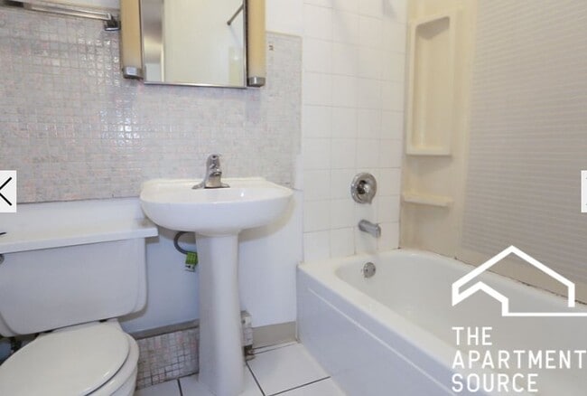 Photo - 1507 W Barry Ave Unit 4