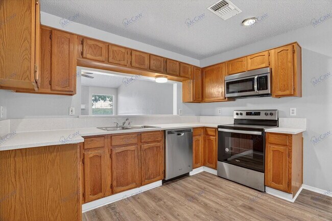 Photo - 1325 Garden Terrace Dr
