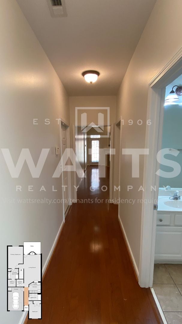 Photo - 3 Bedroom Townhome Near Chelsea