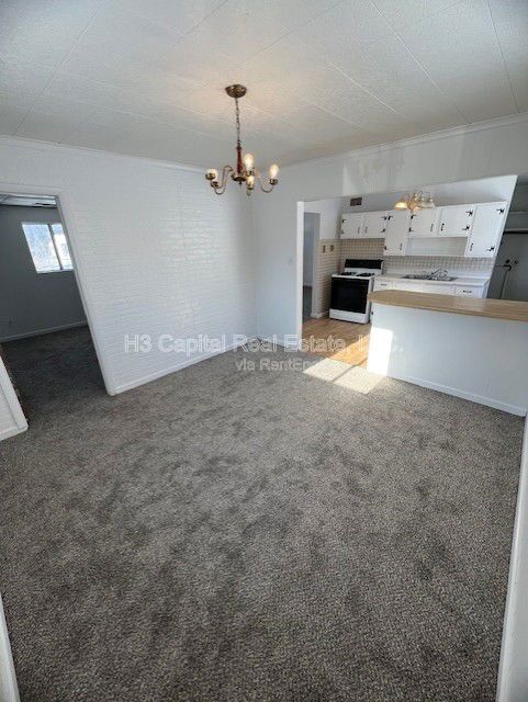 Photo - 9600 Mark Trail