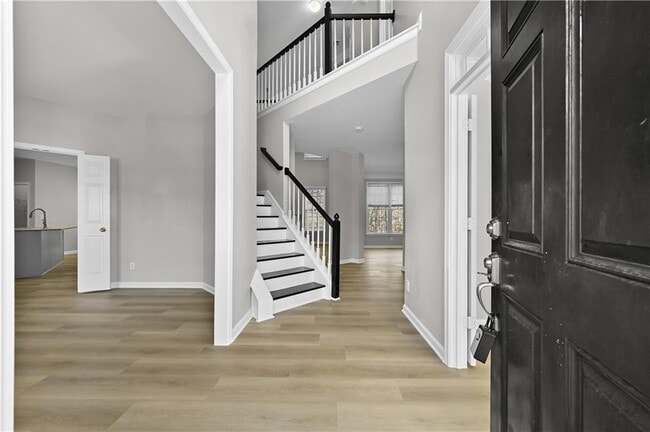 Photo - 137 Towne Park Dr