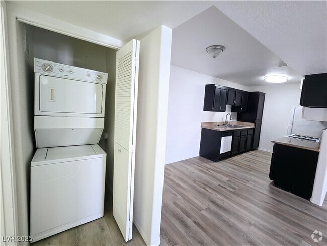 Building Photo - 3318 N Decatur Blvd Unit 2173 Rental