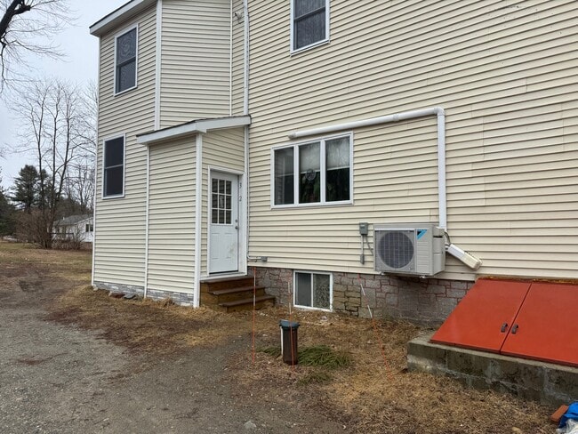 Photo - 340 Granite Hill Rd Unit 3
