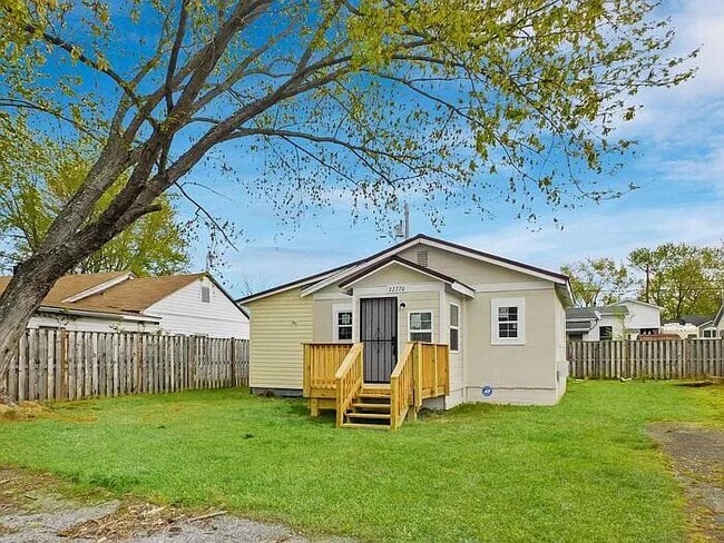 Building Photo - 22770 Dorsey St Rental