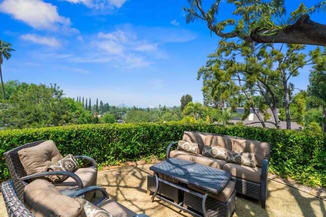 Photo - 4481 Deanwood Dr