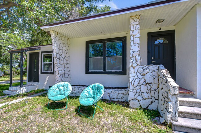 Photo - 5325 8th Ave S