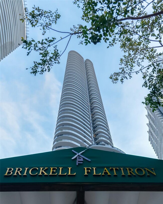 Photo - 1000 Brickell Plz Unit 22