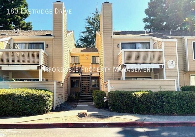 Building Photo - 180 Eastridge Dr Rental