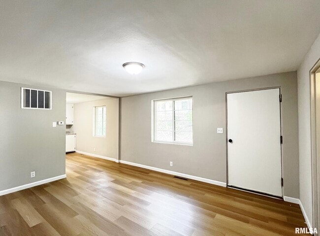 Photo - 112 Oakdale Ave