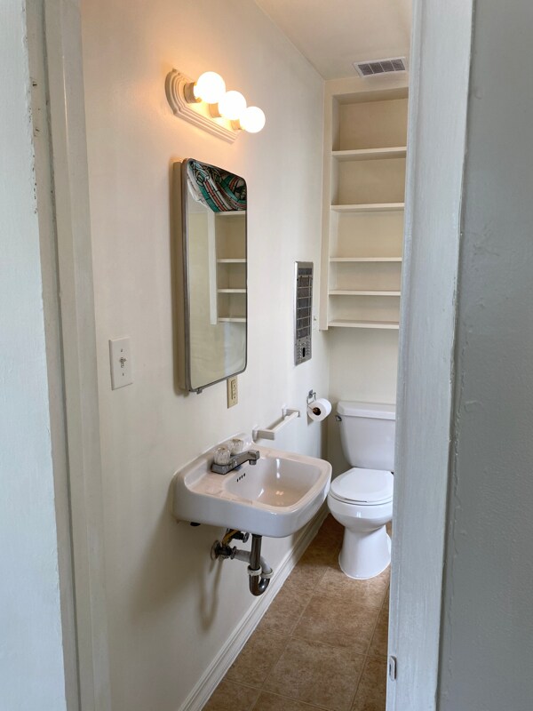 Photo - 1311 N Madison St Unit 4