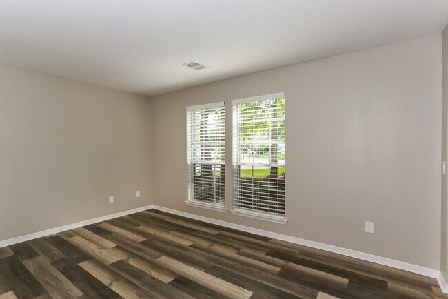 Photo - 3 Rockridge Ct