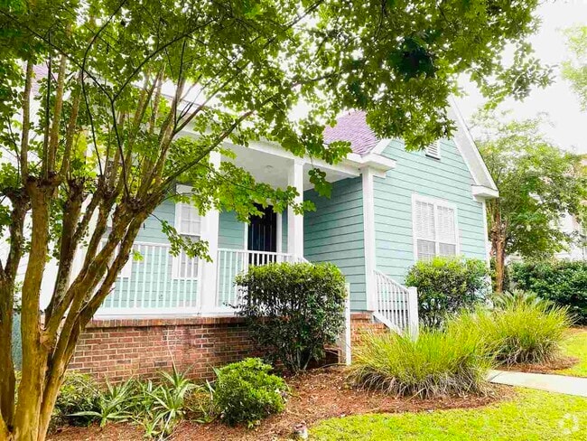 Building Photo - 2111 Fernleigh Dr Rental