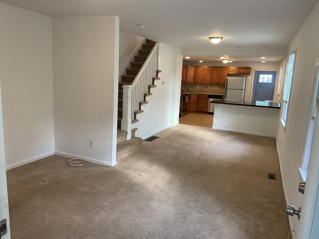 Living-room (modern open concept) Looking towards the dinning area/ kitchen - 114 Morgan Ave