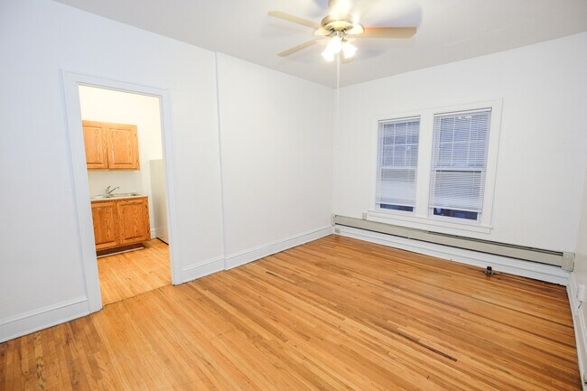 Grand Place Apartments | 622
