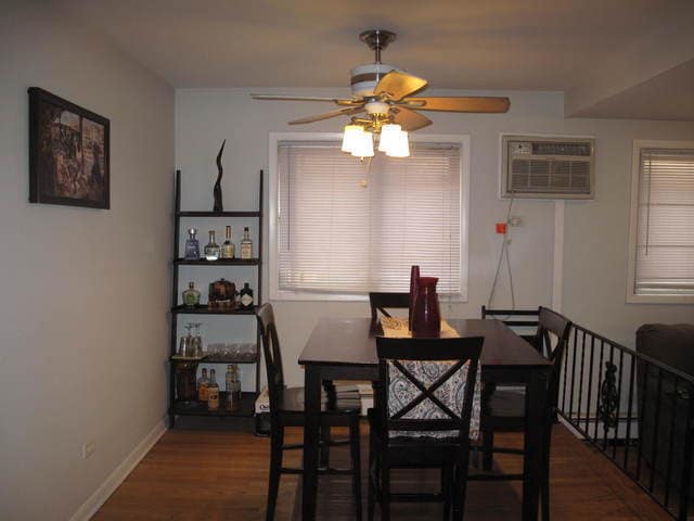 Building Photo - 820 Austin N Blvd Unit 2NW Rental
